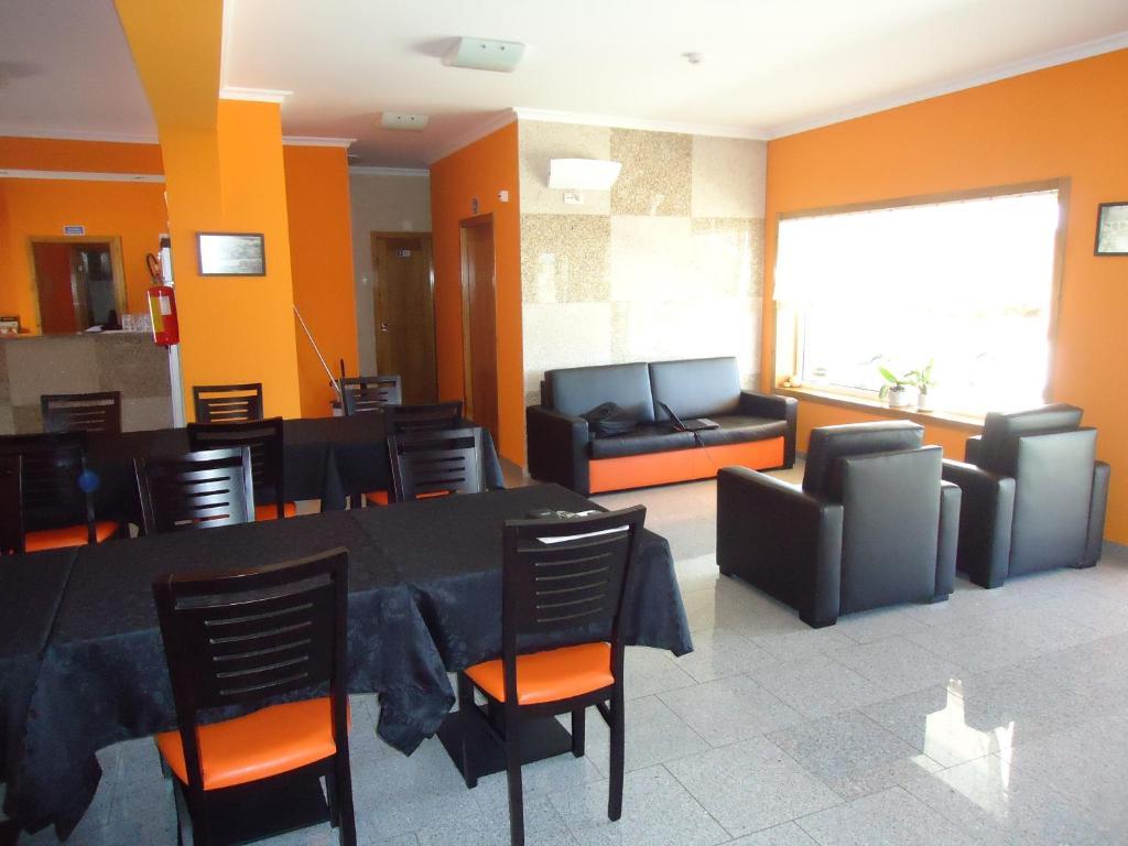 Hotel Encostas De Nantes ชาเวส ภายนอก รูปภาพ