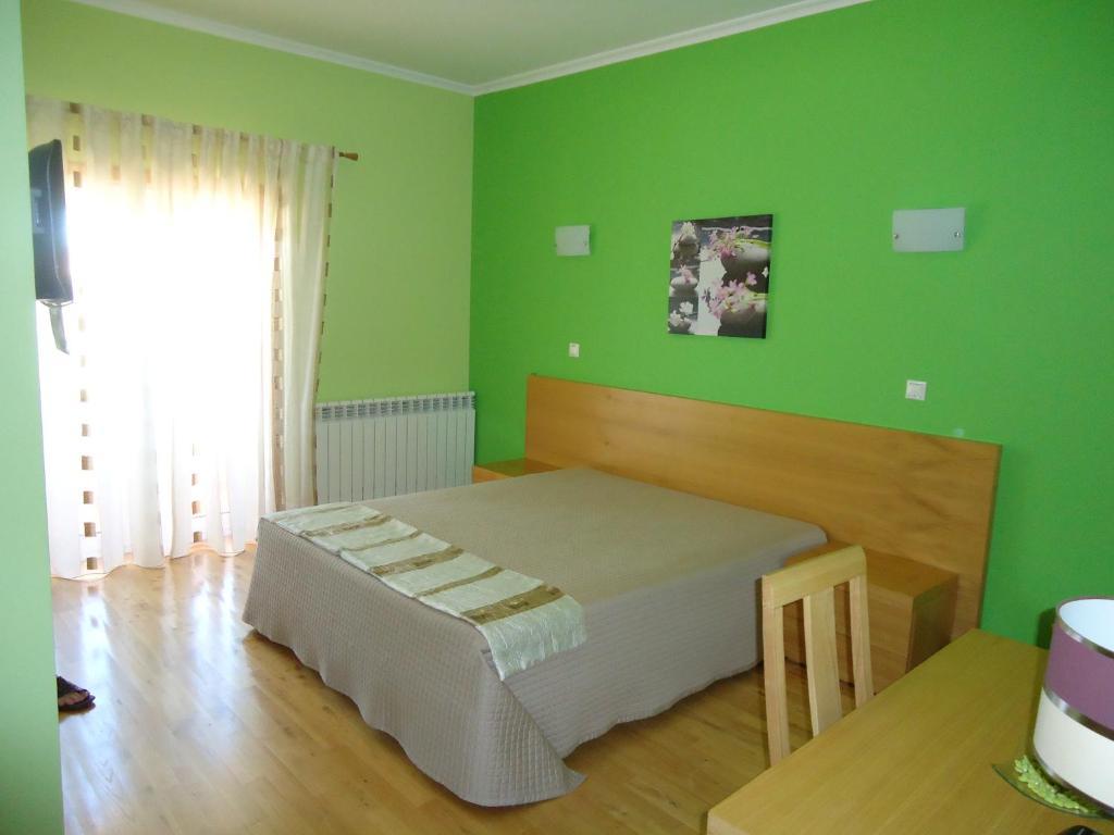 Hotel Encostas De Nantes ชาเวส ห้อง รูปภาพ