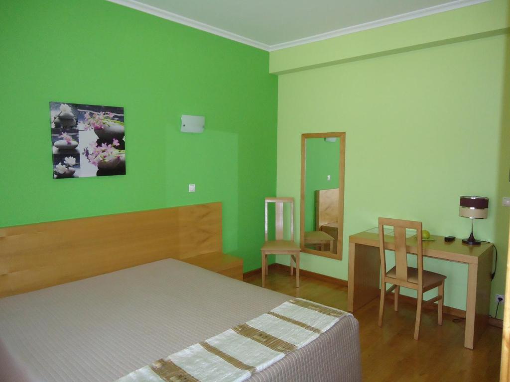 Hotel Encostas De Nantes ชาเวส ห้อง รูปภาพ